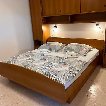 Apartment Near The Sea 650 Rabac Exterior photo