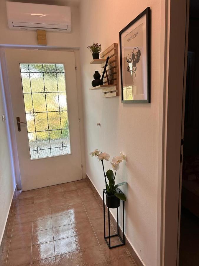 Apartment Near The Sea 650 Rabac