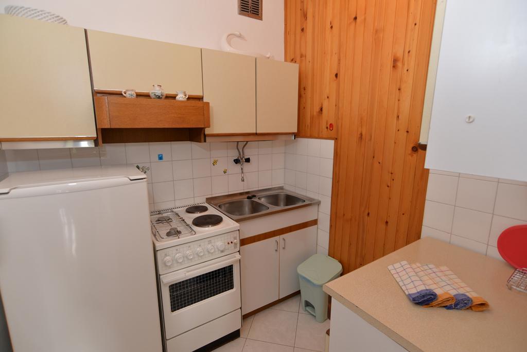 Apartment Near The Sea 650
